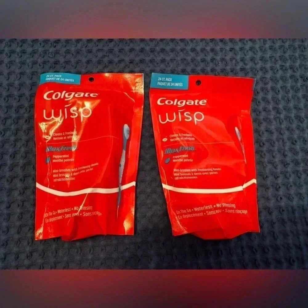 Colgate wisp